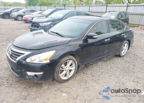 2015 Nissan Altima 2.5 Sv из США, поврежденный, VIN 1N4AL3AP6FC413918